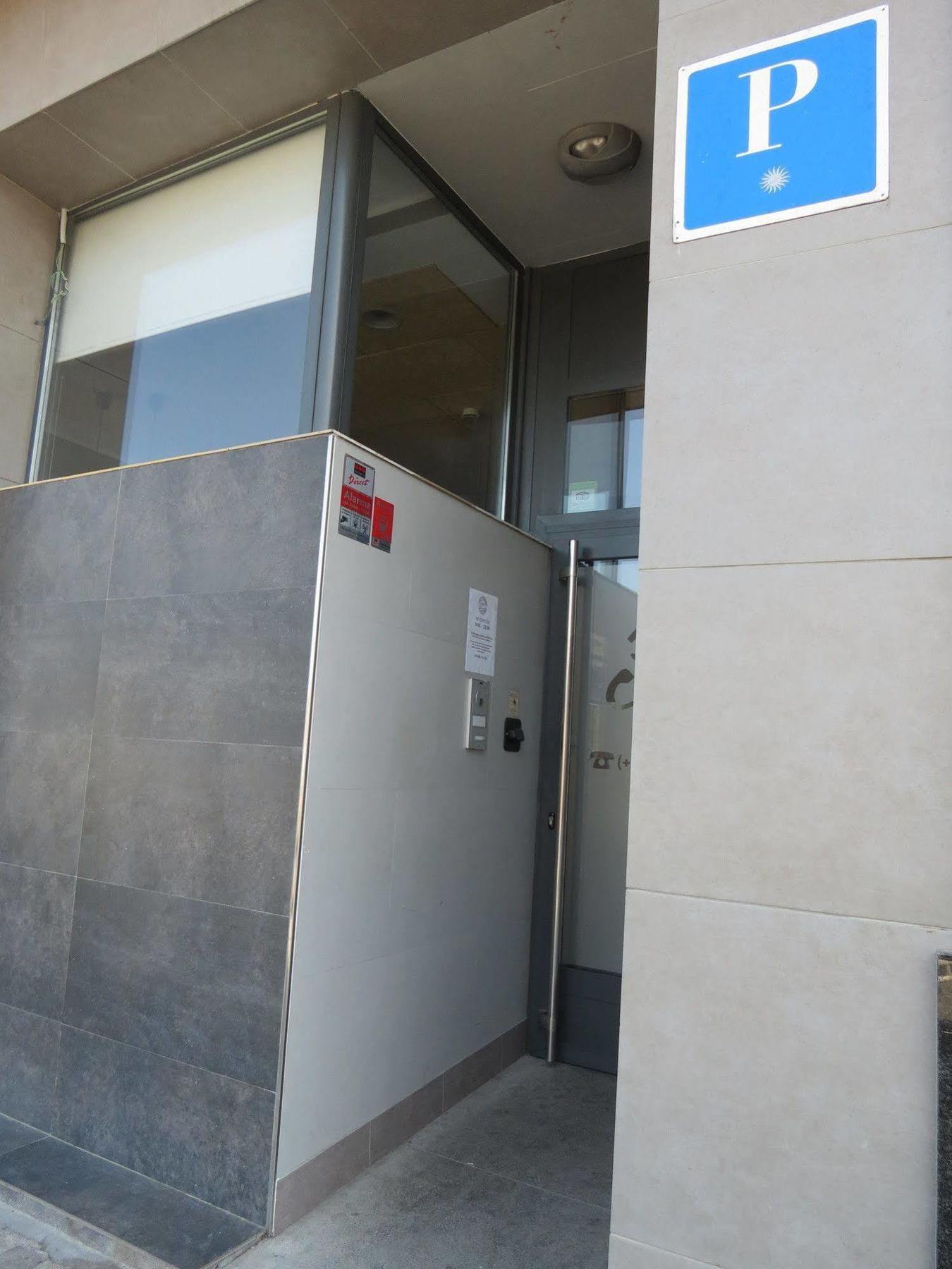 Pension Don Claudio Bilbao Bagian luar foto